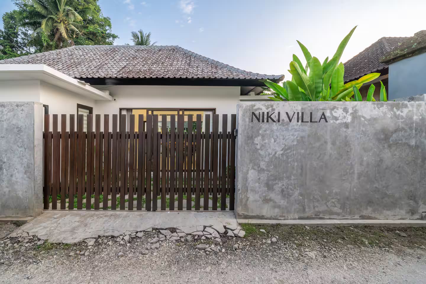 Niki Villa entrance with name plate